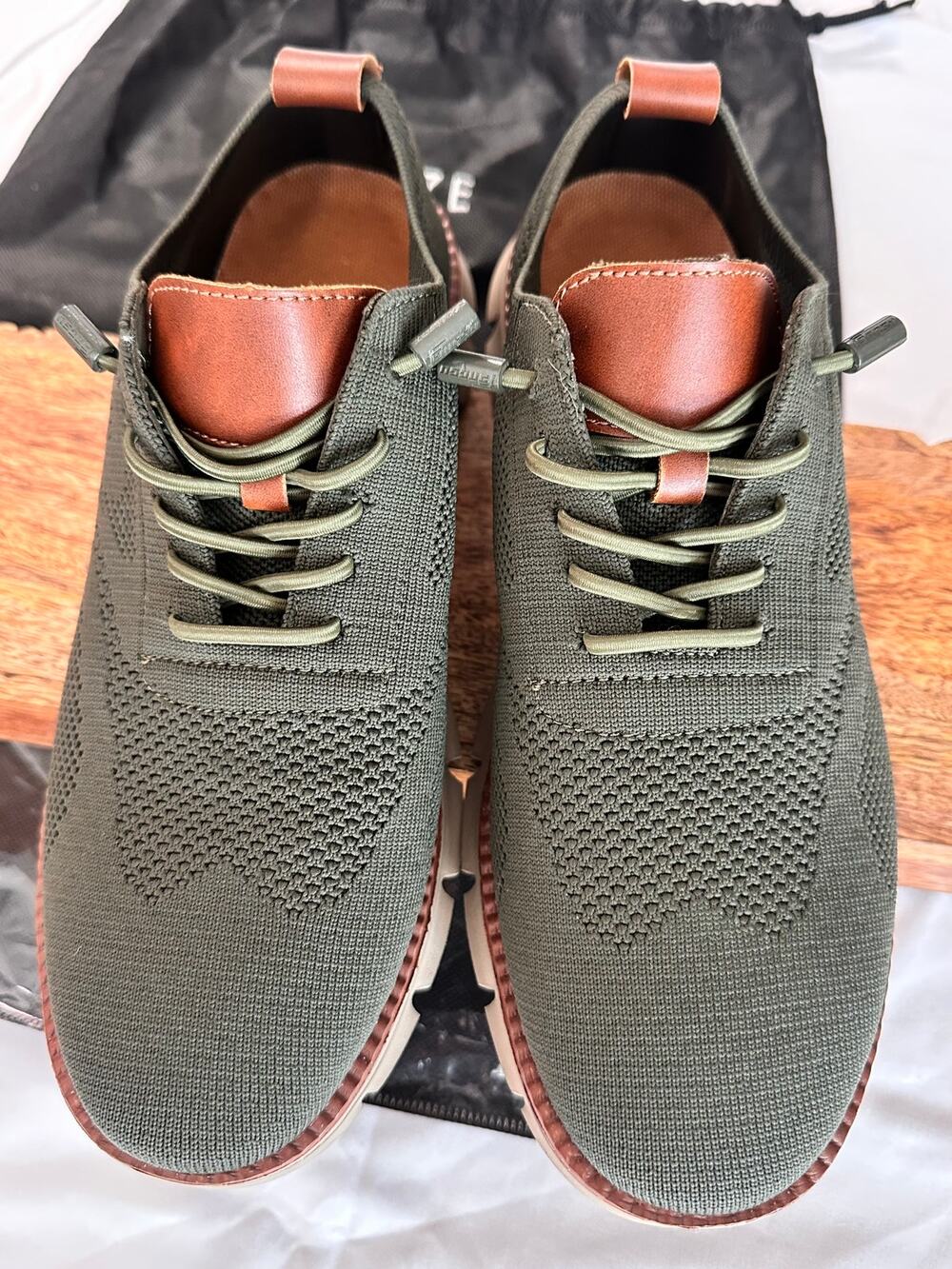 Breeze Mens Olive Green Knit Oxford Sneakers EU 40 US 7 Brown Trim NWOT